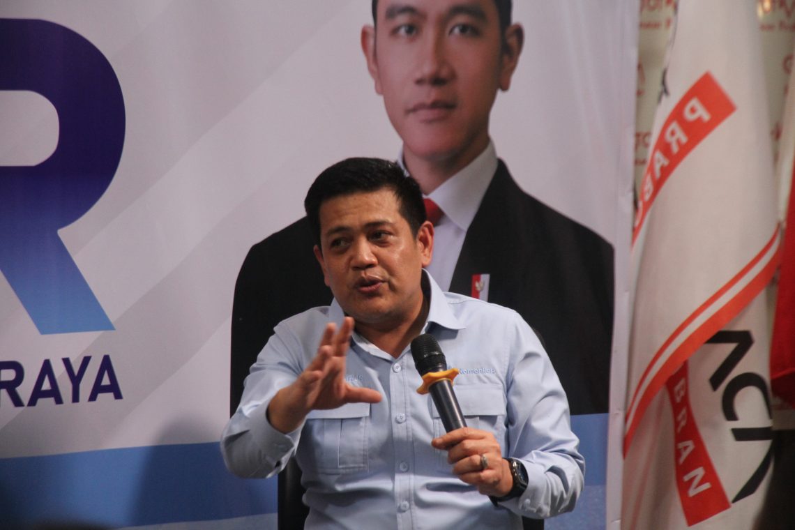 Panel Barus