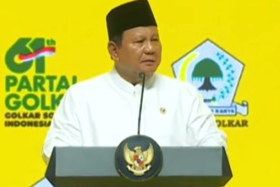 Prabowo di acara HUT ke-61 Partai Golkar di Istora Senayan, Jakarta Selatan