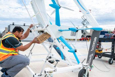 Drone Amazon untuk Mengantarkan Paket Pesanan Konsumen