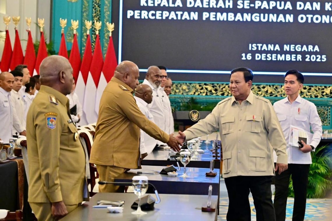 Pertemuan Gubernur Papua dengan Presiden Prabowo