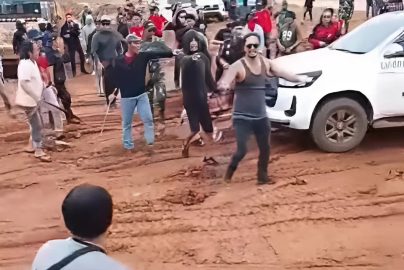 Puluhan Warga Bersenjata Tajam Terlibat Bentrok di Kawasan PT IPIP Kolaka di Desa Sopura, Kecamatan Pomalaa, Kabupaten Kolaka