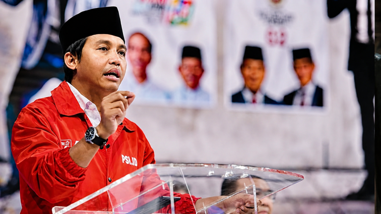 Menteri Kehutanan Raja Juli Antoni