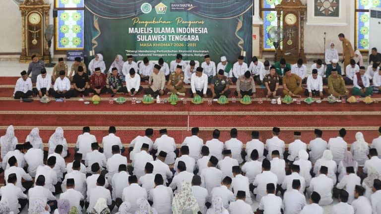 Pengukuhan Pengurus MUI Sulawesi Tenggara di Mesjid Al Kautsar Kendari